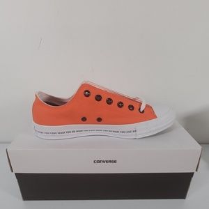 NIB Converse Blank Canvas Low Top Orange Shoes